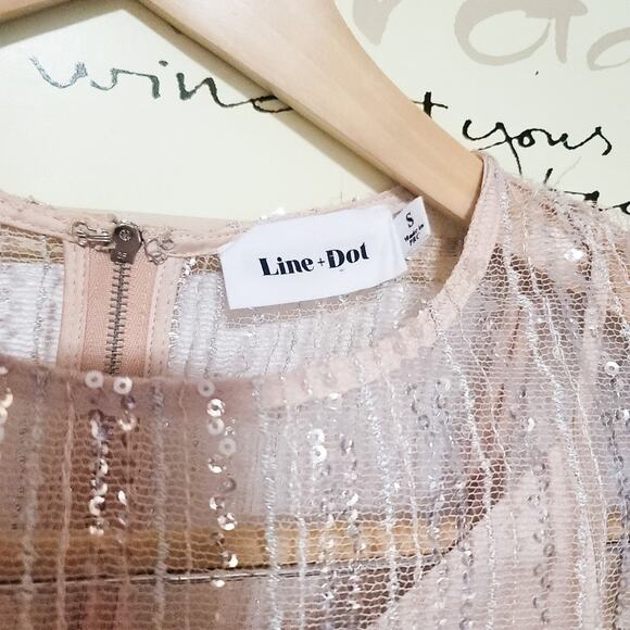 Line & Dot Christi sheer sequin mini peachy pink party dress size S - Picture 6 of 9